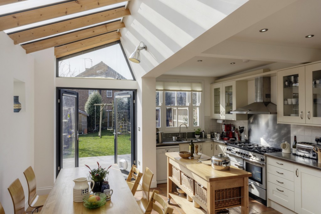 Open plan kitchen diner